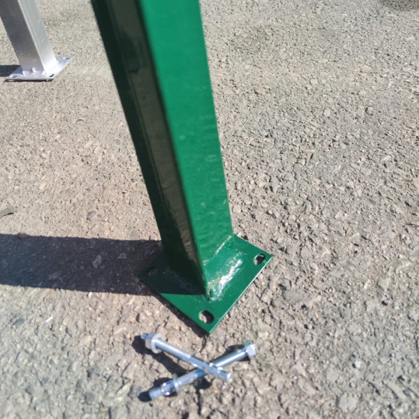 Колове за мрежа оградно пано зелени