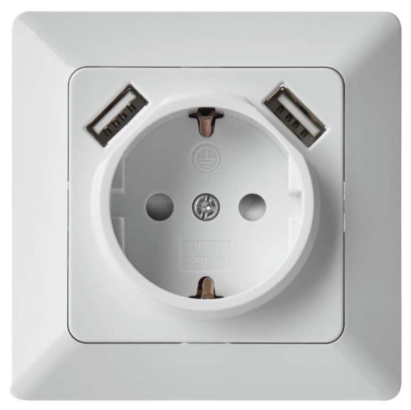 Единичен контакт със защитен щифт и 2 USB портa, 2.1 A макс.