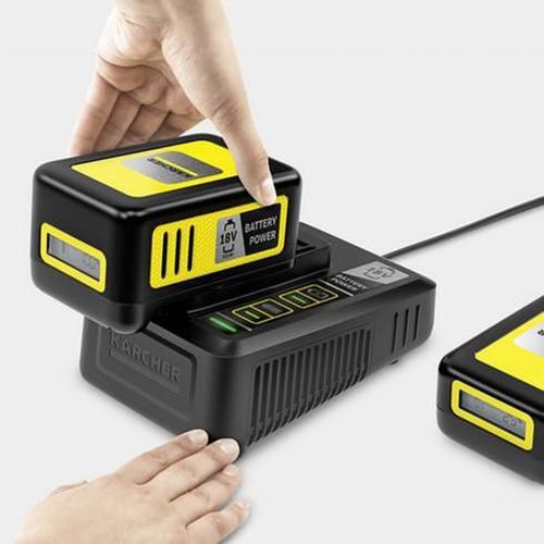 Бърза зарядна станция Karcher 18V