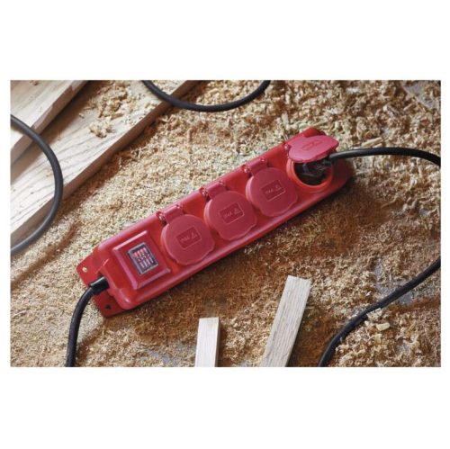 Разклонител P14251  4-ка 5м С Ключ 16а Ip44