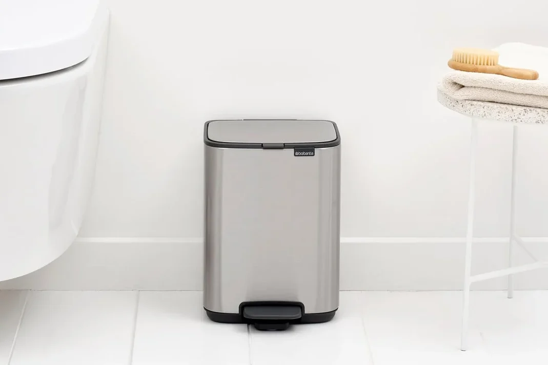 Кош за смет Brabantia Bo Pedal 4L, Matt Steel Fingerprint Proof - Image 4