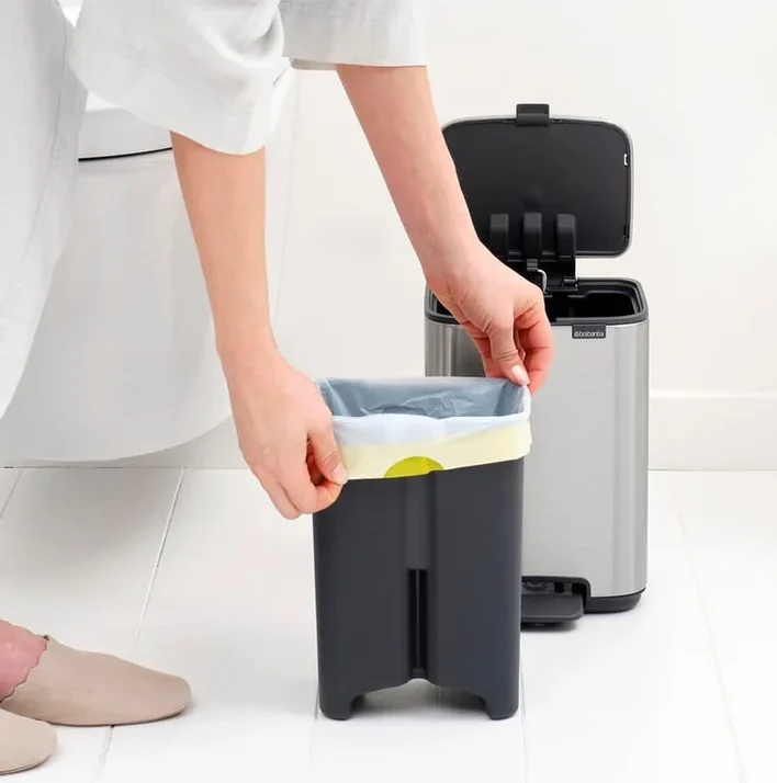 Кош за смет Brabantia Bo Pedal 4L, Matt Steel Fingerprint Proof - Image 6
